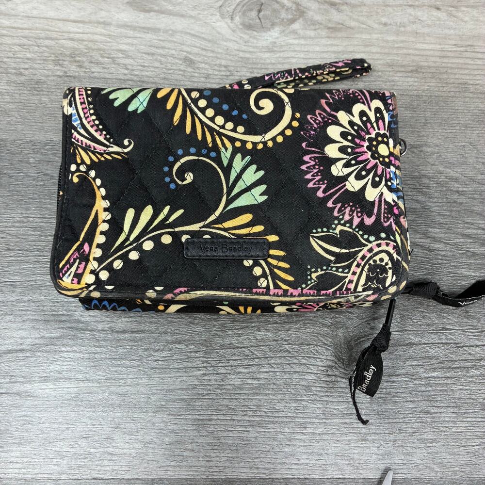 Vera Bradley Symphony in Hue All in One Wristlet Wallet Retired 2009 Floral
